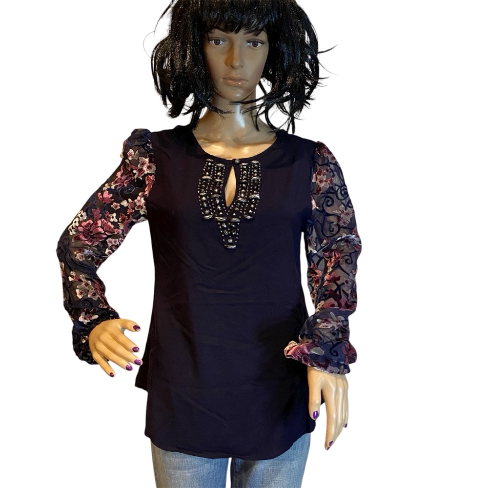 BKE Boutique Buckle Navy Embellished Blouse Sheer Velvet Floral Sleeves XS EUC